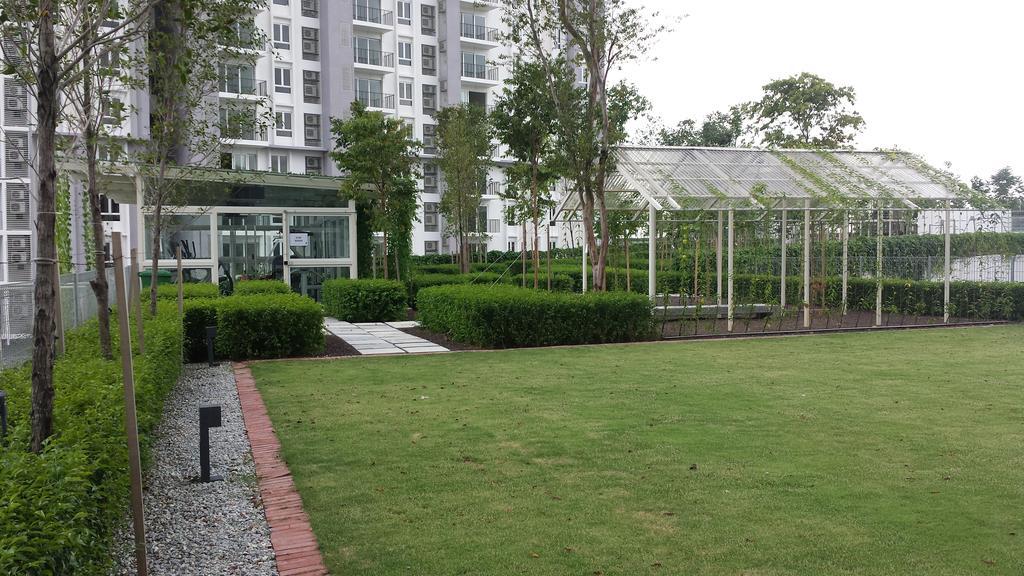 Getaway Verdi Residence at Cyberjaya Bagian luar foto